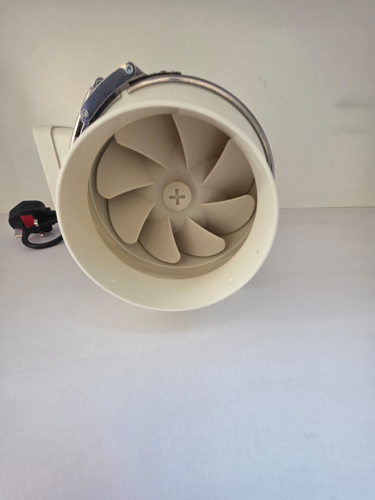 150mm inline duct exhaust fan supplied by System Star Industrial for HVAC ventilation, air extraction, bathrooms, kitchens, and industrial airflow systems across Kenya, Uganda, and Tanzania.