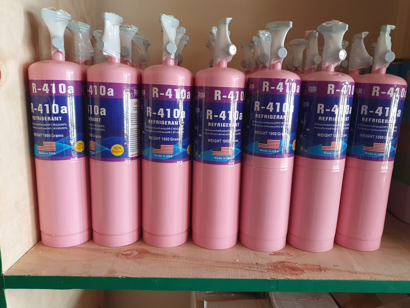 R410A refrigerant canister use for air-conditioning systems, HVAC installations, and industrial cooling applications in Kenya, Uganda, and Tanzania supplied by System Star Industrial.